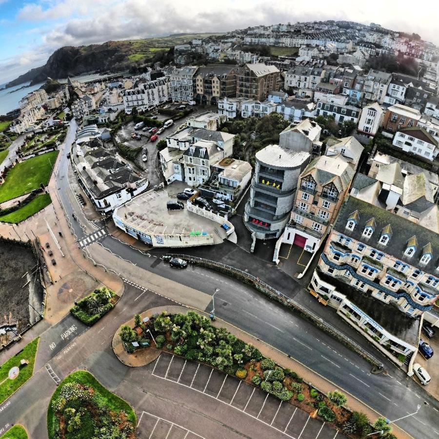 2 The View Apartments Ilfracombe - Seafront, Parking, Lift, Ev מראה חיצוני תמונה