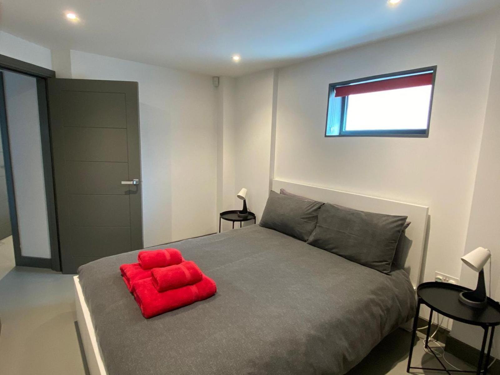2 The View Apartments Ilfracombe - Seafront, Parking, Lift, Ev מראה חיצוני תמונה